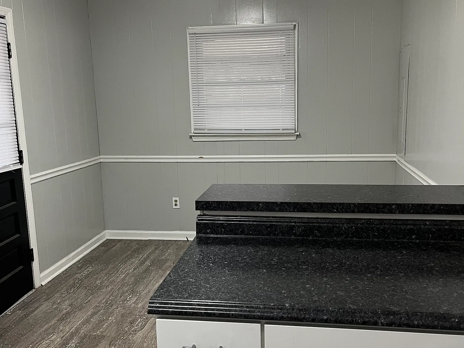 3 bed, 960 sqft, $1,475 — Photo 3