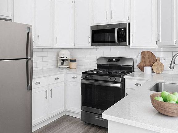 Premium Renovated Style Apartment