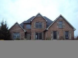1361 Dr Meade Ln, Clarksville, TN 37042