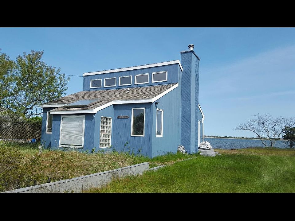 1st image of 98 Shore Dr