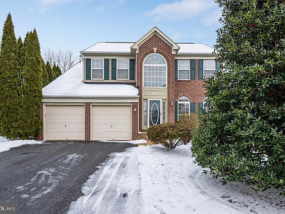 3rd image of 1514 Carolina Ct
