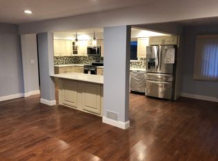323 Key Pl, Jericho, NY 11753