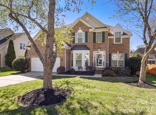 9222 Hickory Tree Ln, Charlotte, NC 28277