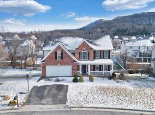 1762 High Gate Ln, Salem, VA 24153