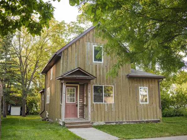 104 E 5th St, Morris, MN 56267