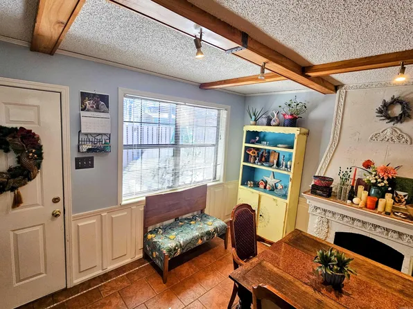 109 Indian Hills St APT C11, Hot Springs National Park, AR 71913