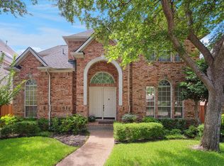 3305 Kendall Ln, Irving, TX 75062