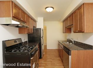 215 65th Ave N APT 2, Brooklyn Center, MN 55430
