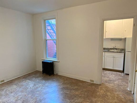 3rd image of 403 W James St APT 15