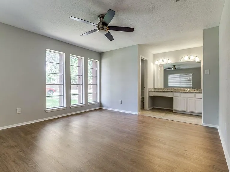 7218 Ridgeberry Dr — Photo 19