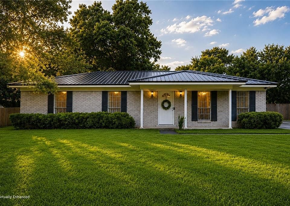 1st image of 2901 Pretty Branch Dr E