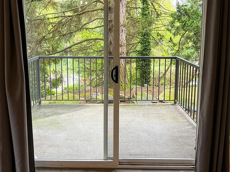 3440 14th Ave S #102 — Photo 8
