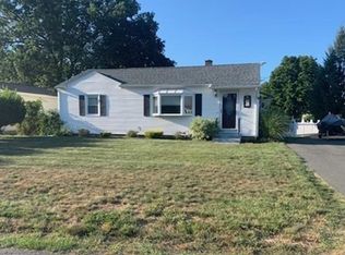 3 Carole Ave, Westfield, MA 01085