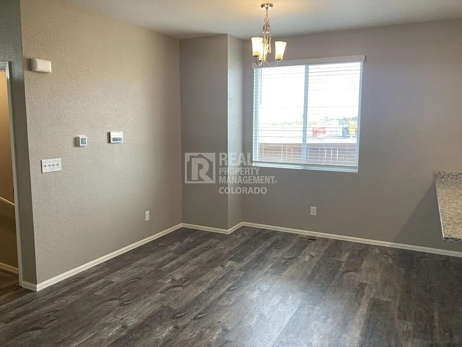 Beautiful Home in the Lincoln Creek Neighborhood of Parker — Photo 2