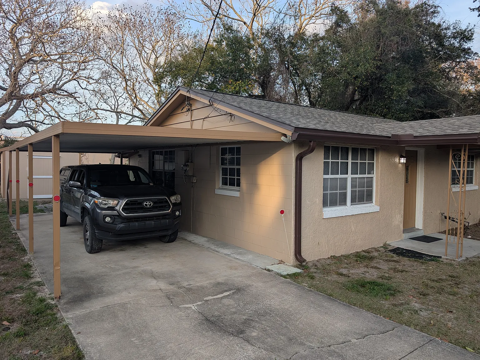2 bed, 832 sqft, $1,600 — Photo 2