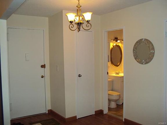 2nd image of 4 Consulate Dr APT 1C