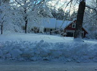 10 Solomon Dr, Gorham, ME 04038