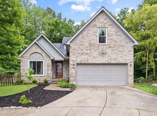 6425 Labor Ln, Louisville, KY 40291