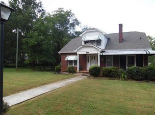604 S Ashe Ave, Newton, NC 28658