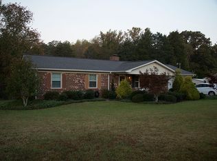 348 Pine Rd, Eden, NC 27288