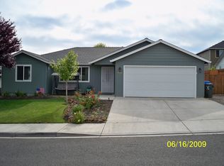 954 Ridgeview Dr, Eagle Pt, OR 97524