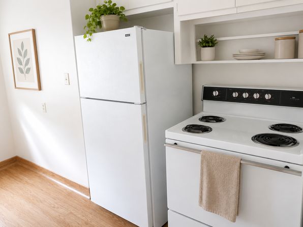 610-616 W Hammond Ave #612