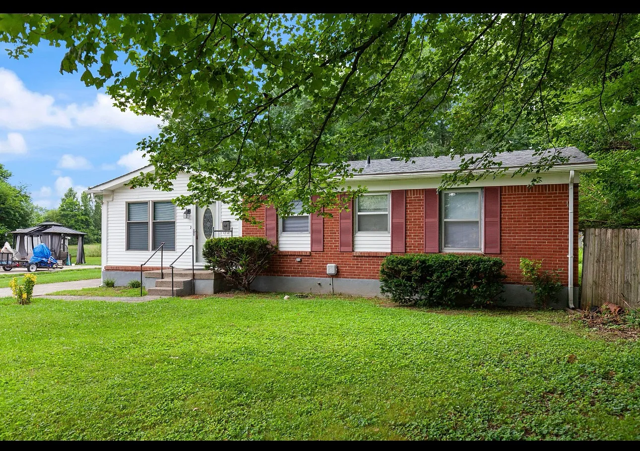4916 Shumake Ct — Photo 1