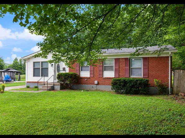 4916 Shumake Ct, Louisville, KY 40218