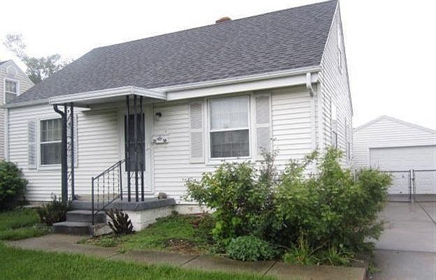 1st image of 2116 Mershon Ave