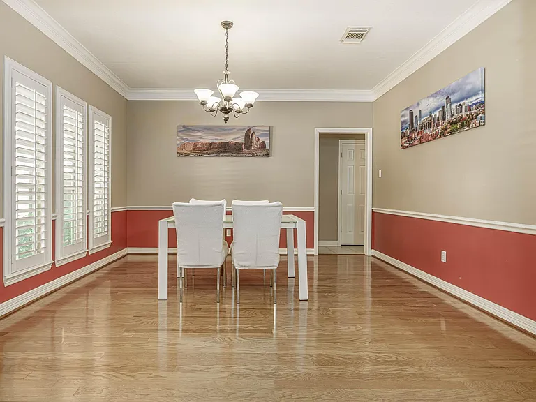 5415 Emerald Brk — Photo 8