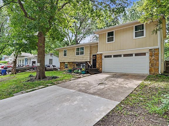 2nd image of 2545 Ousdahl Rd