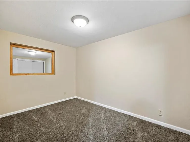 800 N Irving St #3 — Photo 7