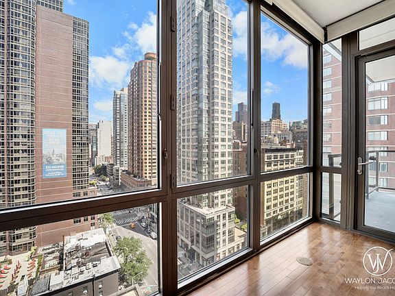 3rd image of 101 W 24th St APT 16E