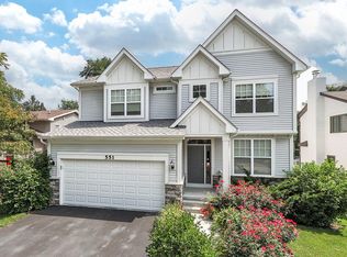 3S551 Wilbur Ave, Warrenville, IL 60555