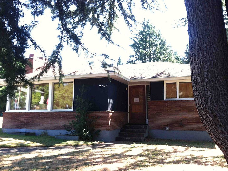 2nd image of 2757 NE 90th St