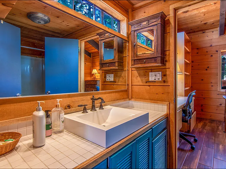 24800 Marion Ridge Dr — Photo 33