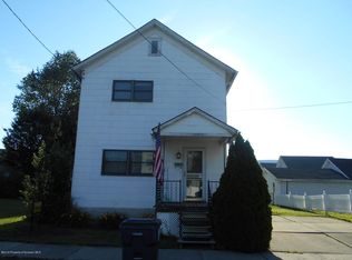 309 Elm St, Jermyn, PA