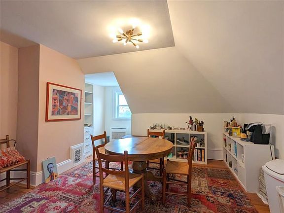 4th image of 79 Highland Ave #3
