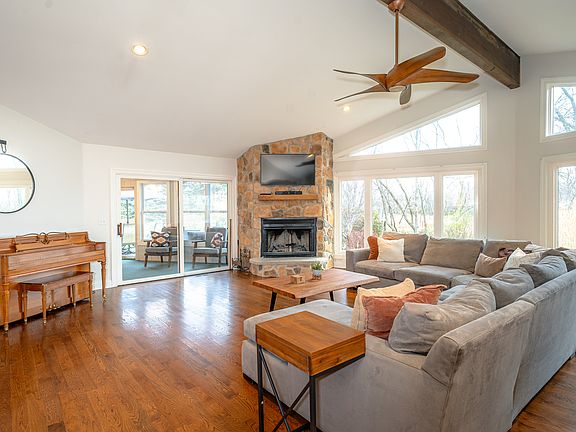 5th image of 30097 N Providence Dr