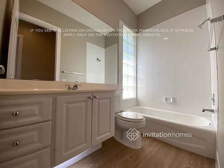 4776 Temple Dr — Photo 12