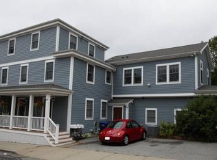 54 Dixon St #1, Newport, RI 02840