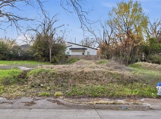 2859 Farragut St, Dallas, TX 75215