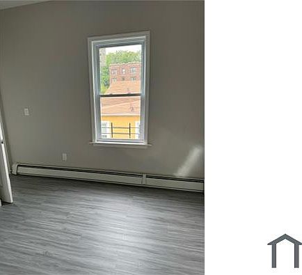 3rd image of 14 Rollins St APT 3W