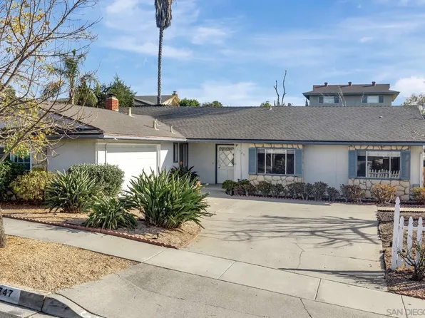 1747 Craigmore Ave, Escondido, CA 92027