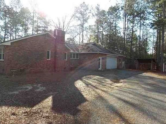 2nd image of 1602 Baywood Cir
