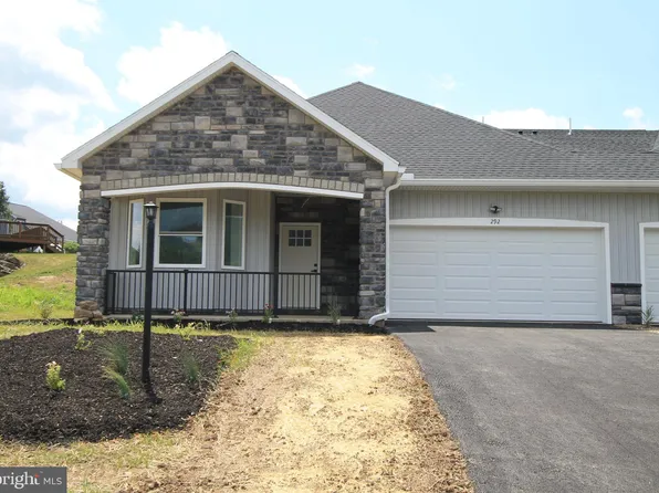 292 Meadow Flower Cir, Bellefonte, PA 16823