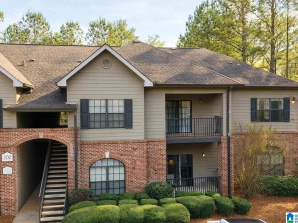 209 Sterling Oaks Dr #209, Hoover, AL 35244