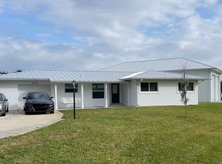 4119 SE 10th Pl, Cape Coral, FL 33904