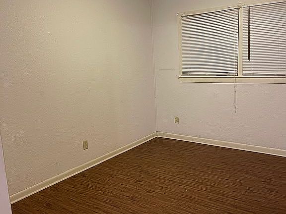 4th image of 106 Brookhill Dr