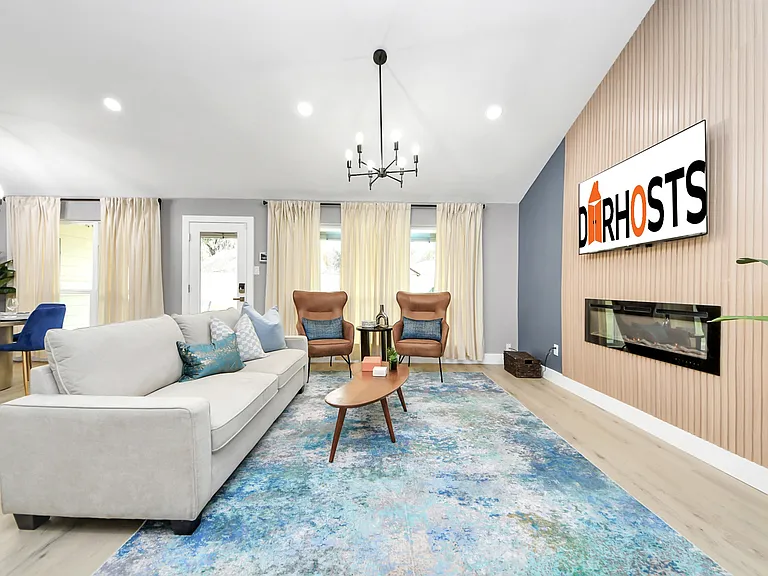 Falcon Meadow Dr — Photo 50